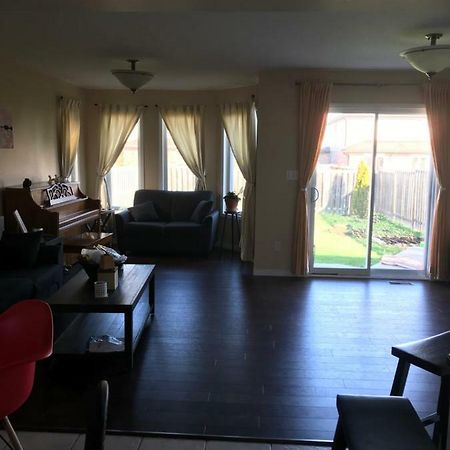 Bed and Breakfast Sweet Dreams Guelph Esterno foto